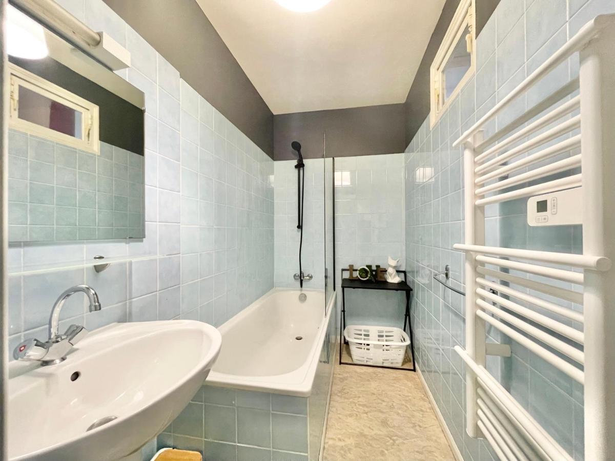 Le Passerelle 1G - Confort - Wifi - Centre Ville A Pied Quimper Luaran gambar